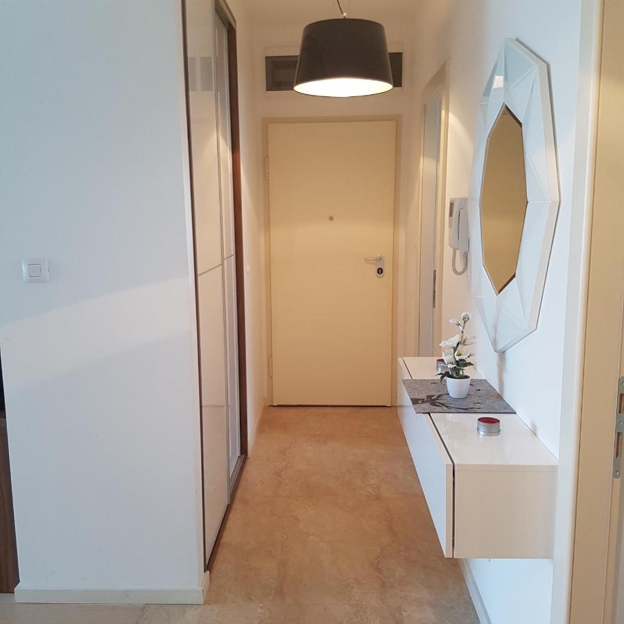 Adela Apartments 3 Morska Vila Сплит Екстериор снимка