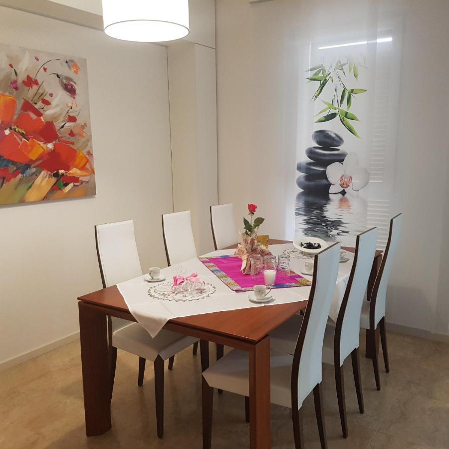 Adela Apartments 3 Morska Vila Сплит Екстериор снимка