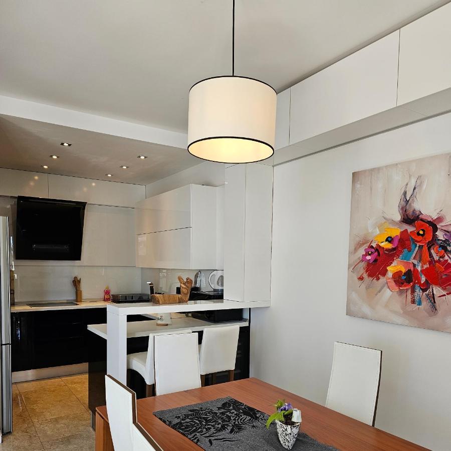 Adela Apartments 3 Morska Vila Сплит Екстериор снимка